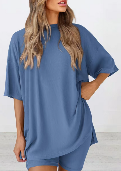 Casual Oversized 2-Piece Lounge Set with Crewneck & Split Hem